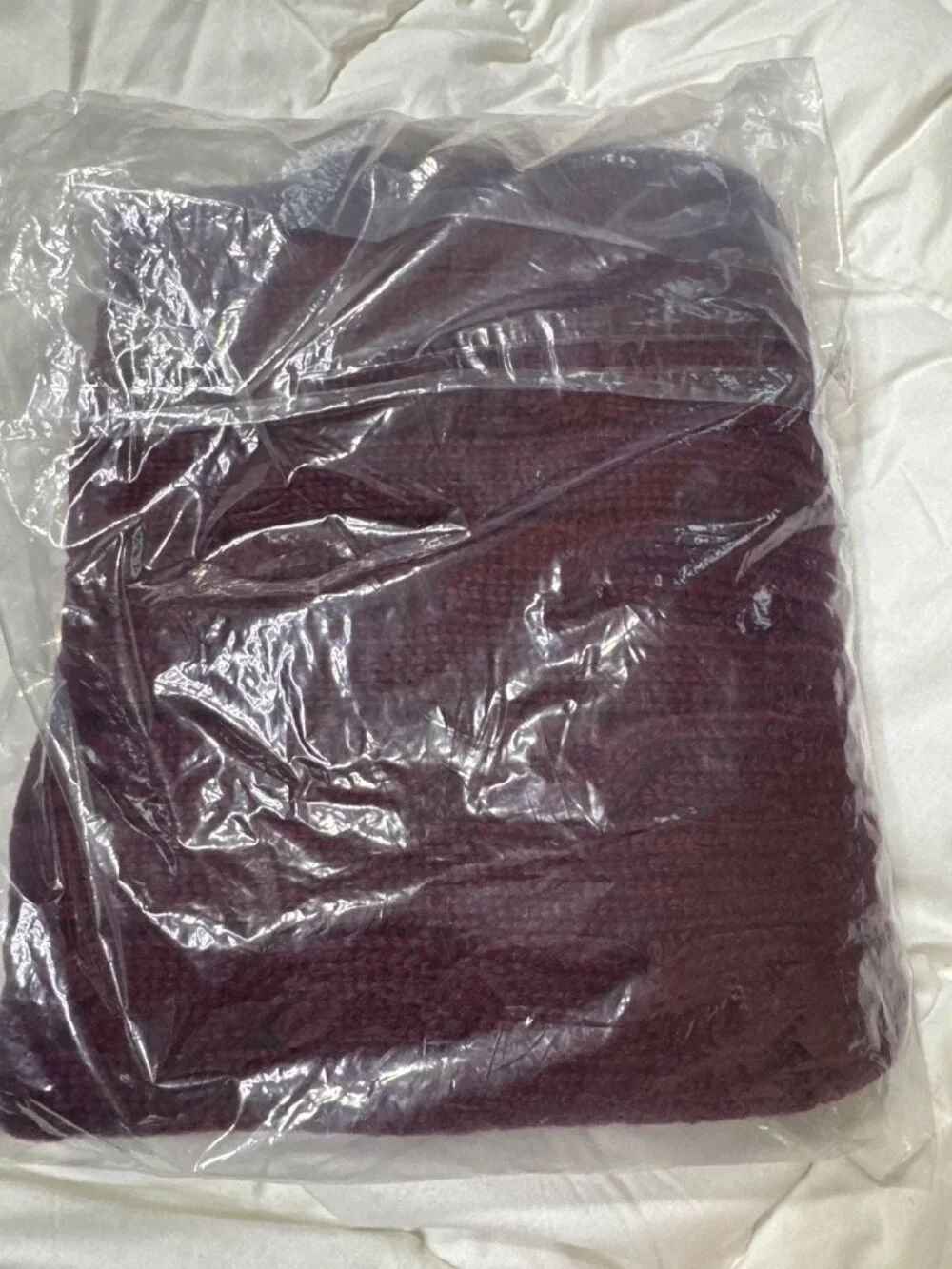 NWT Ralph Lauren Cable Knit Logo Scarf Burgundy Size One Size